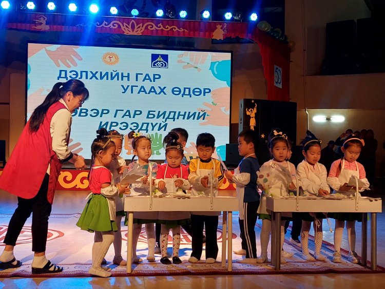 "Дэлхийн гар угаах өдөр, Хүүхдийн дархлаажуулалт" өдөрлөгийн үйл ажиллагааг амжилттай зохион байгууллаа