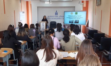 Дорноговь аймгийн сургууль, цэцэрлэгийн эмч, эрүүл мэндийн хичээлийн багш нарыг чадавхжуулах сургалт зохион байгуулагдлаа.